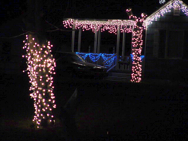christmashomes04.jpg