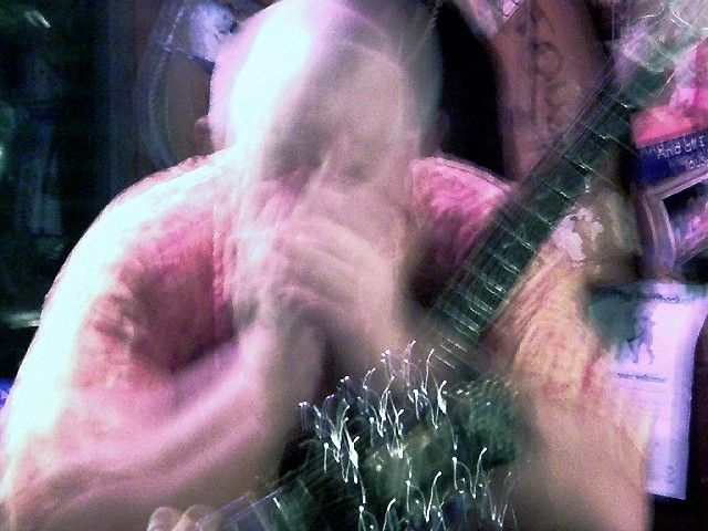 guitar_players_space-time_photo_01