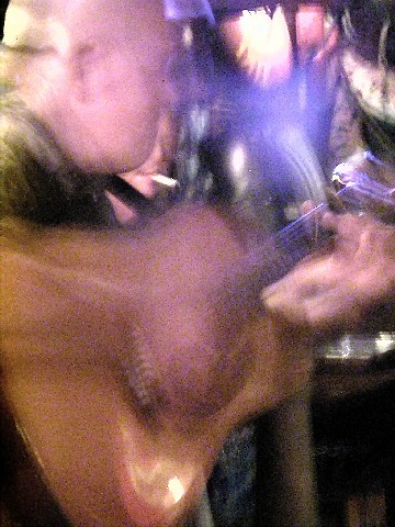 guitar_players_space-time_photo_14