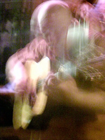 guitar_players_space-time_photo_20