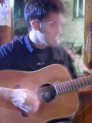 guitar_players_space-time_photo_25