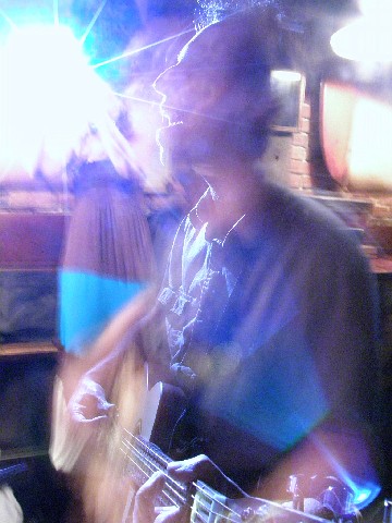 guitar_players_space-time_photo_26