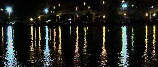 1lightsinwater04.jpg