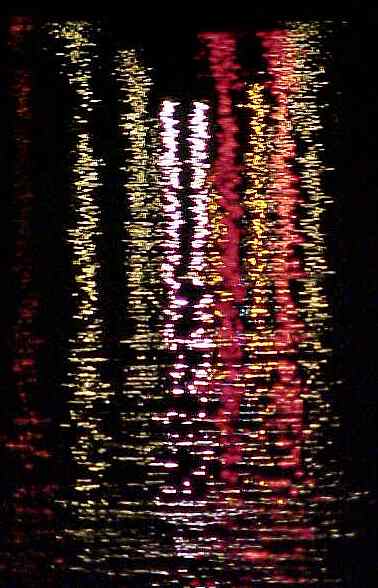 2lightsinwater04.jpg