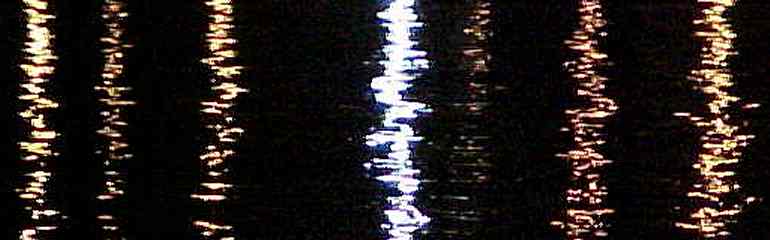4lightsinwater01.jpg