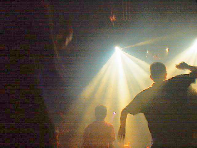 Rave_02.jpg