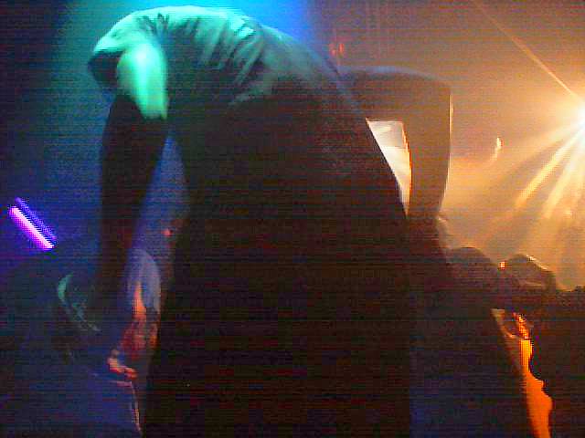 Rave_06.jpg