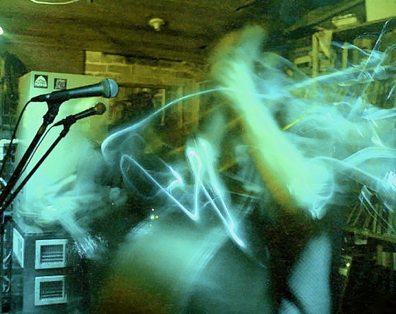03_music_bass_4.jpg
