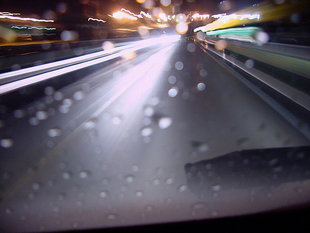 03_rain_windshield03.jpg