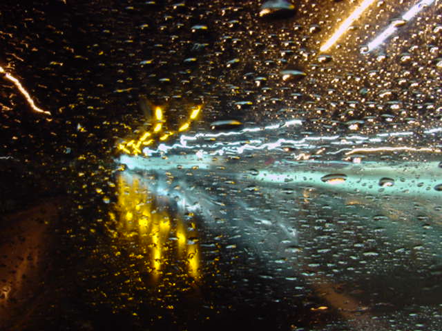 rainmove02.JPG