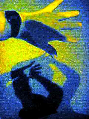 shadow32.jpg